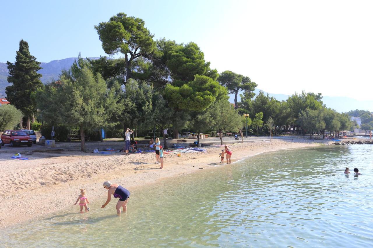 Apartments By The Sea Kastel Kambelovac, Kastela - 8679 Eksteriør billede